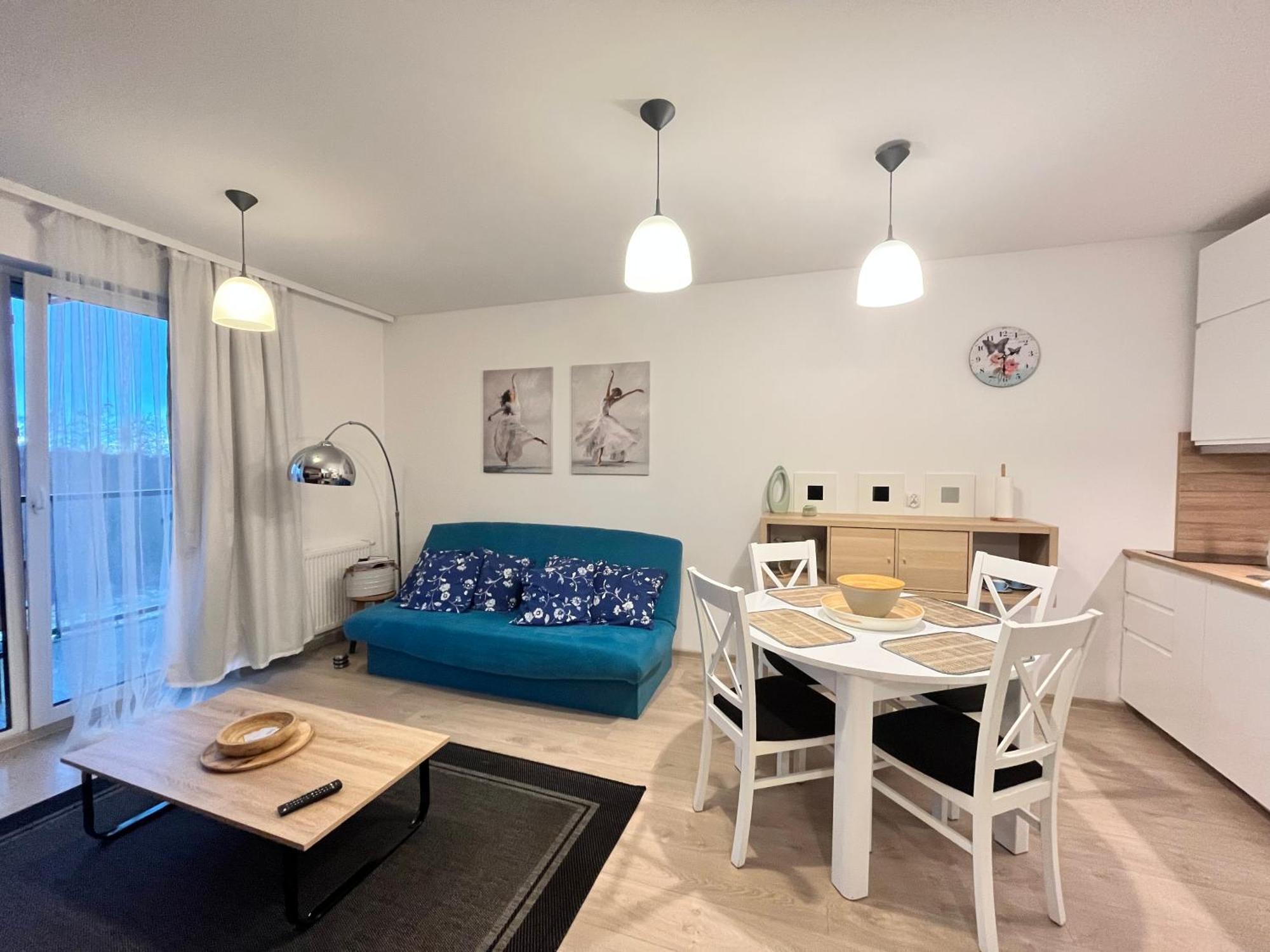 Lazurowy Apartament 科沃布热格 外观 照片